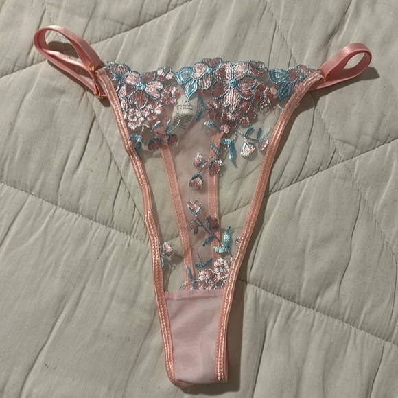 *NEW* Plus size lingerie set pink and blue 1X - Picture 5 of 12